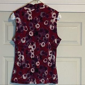 ⭐️Calvin Klein Burgundy floral blouse⭐️